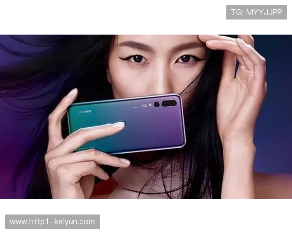 光路自动补偿技术在此时期落地 解决了户外赛事快速移动中的对焦痛点