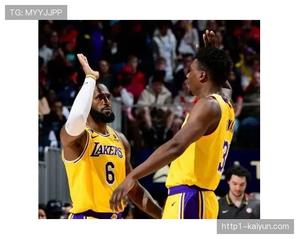 爵士场均失分125.4分西部垫底,护筐与三分防守成体系性短板 爵士场均失分125.4分西部垫底,护筐与三分防守成体系性短板